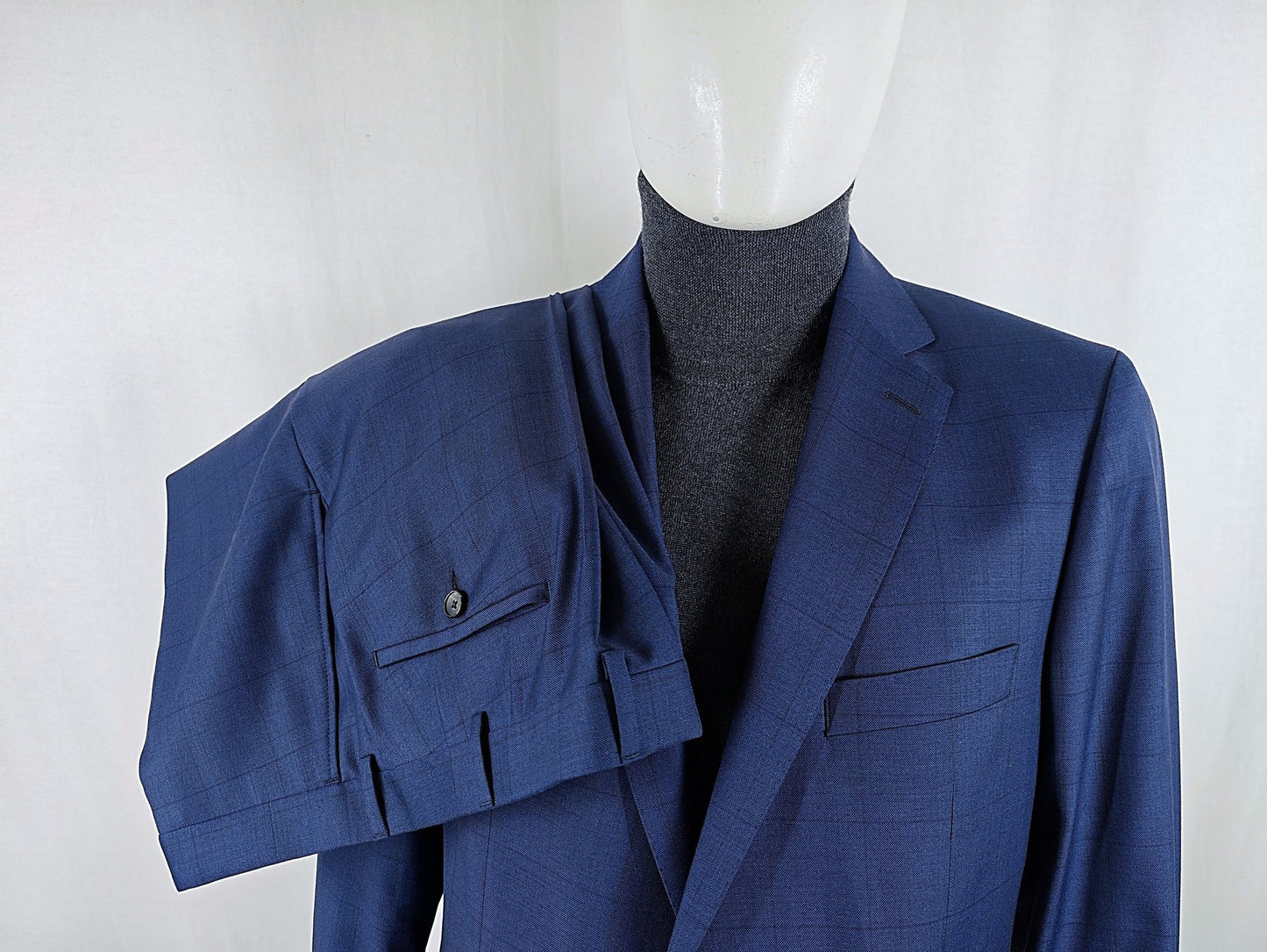 Eduard Dressler Suit