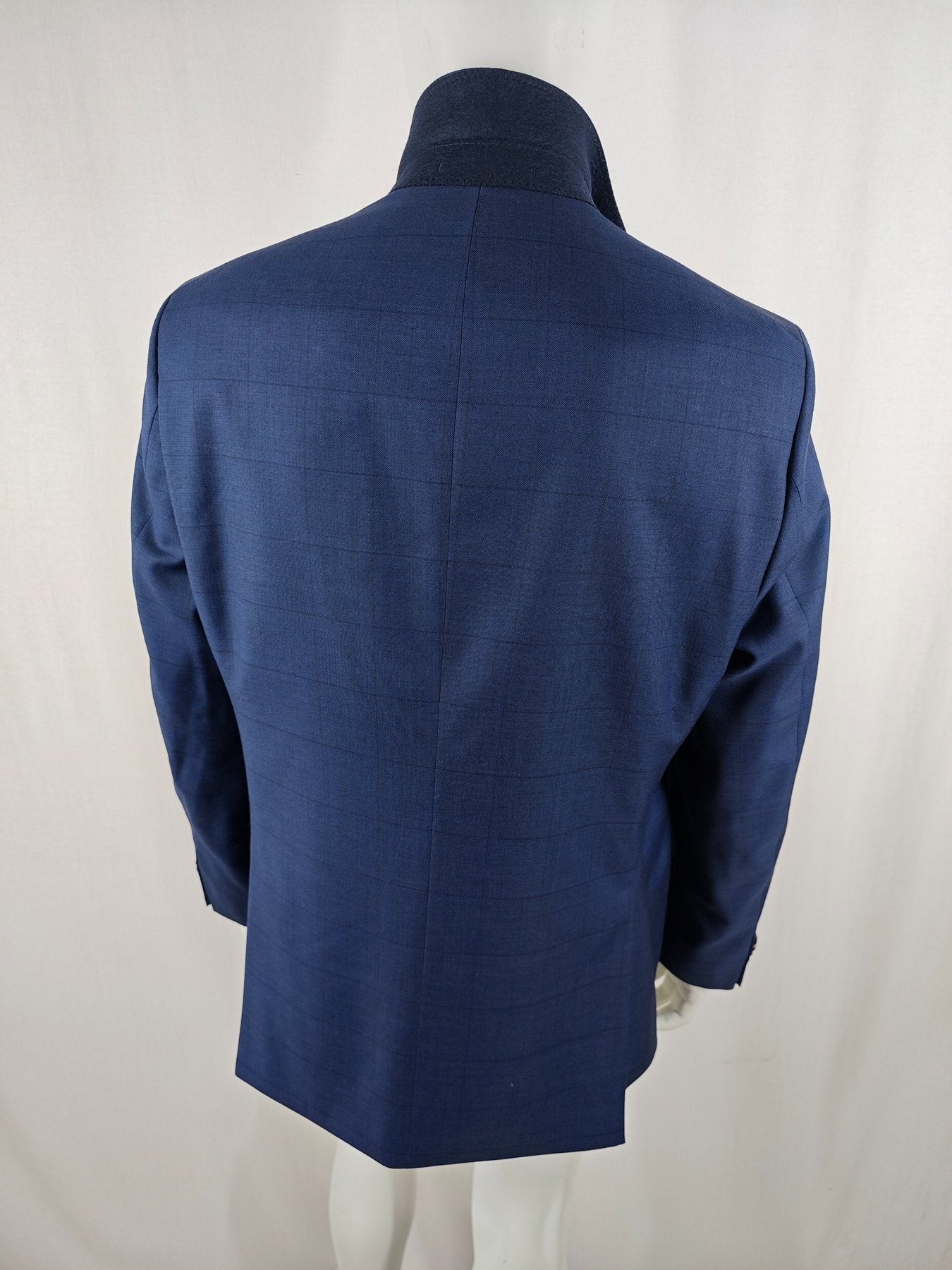 Eduard Dressler Suit