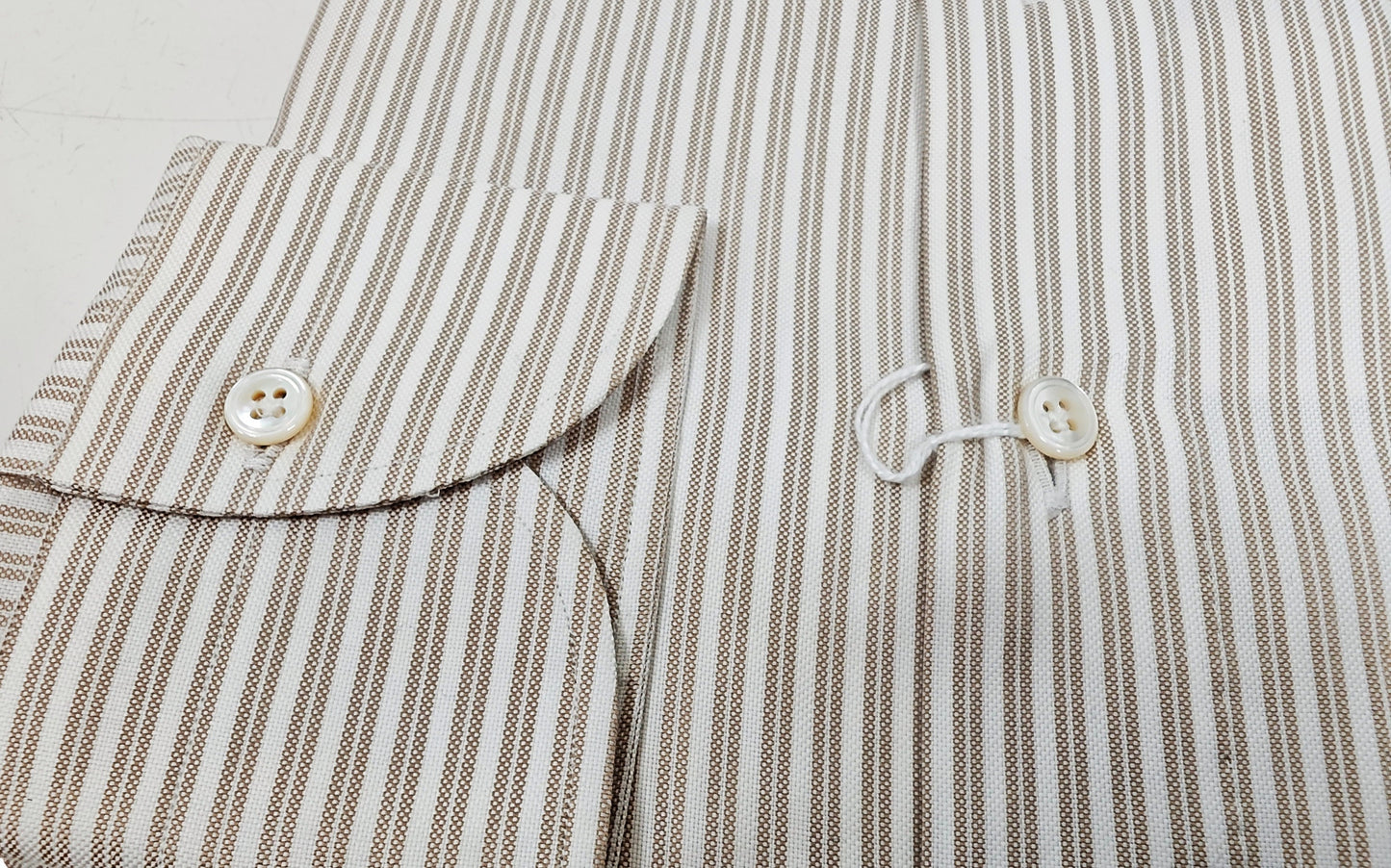 100 Handen Shirt
