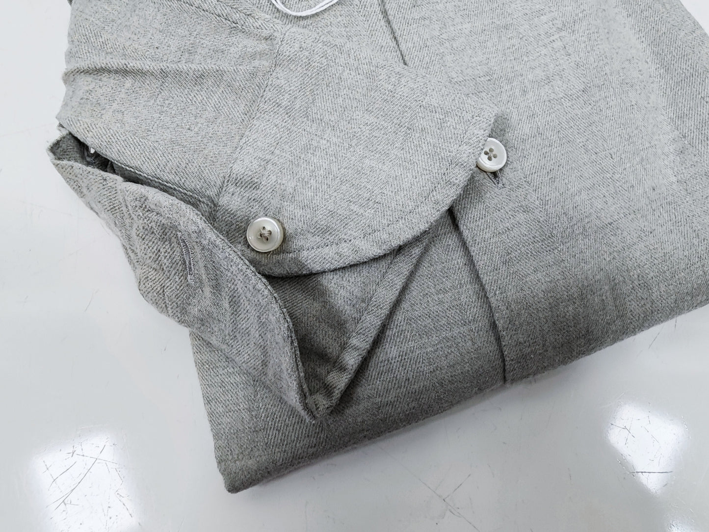 100 Handen Shirt