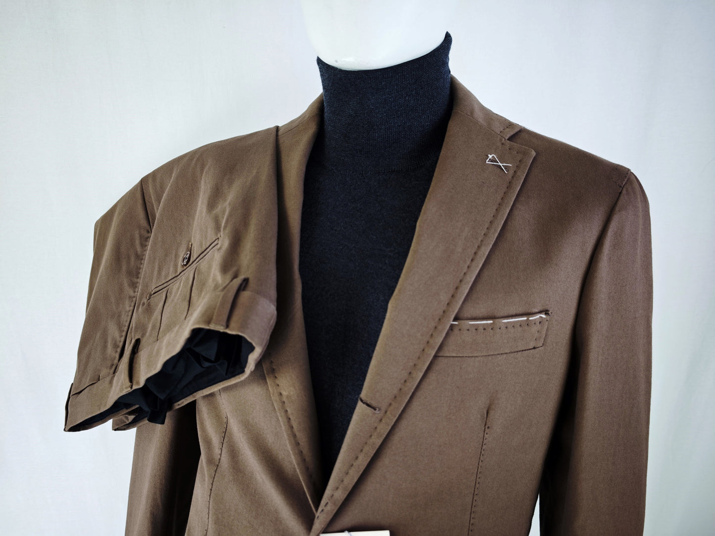 Luigi Melluso Suit