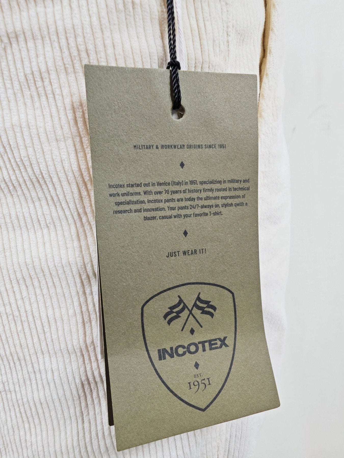 Incotex Trousers Corduroy Ribcord