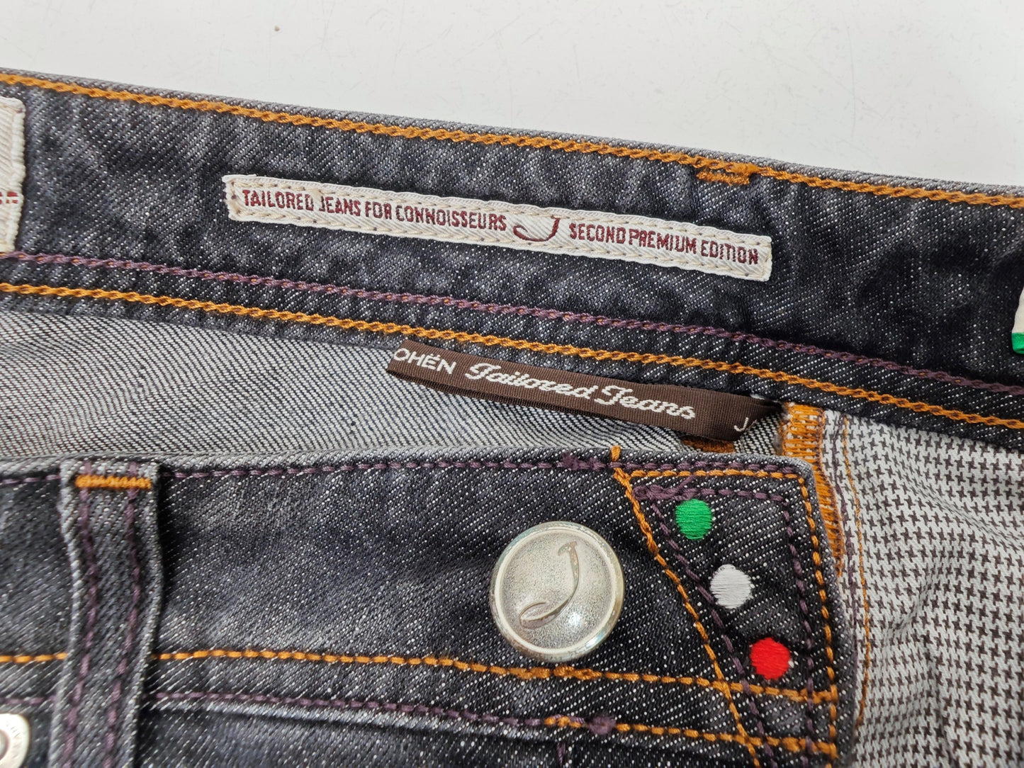 Jacob Cohen 622 Comfort Jeans Size 32 NEW