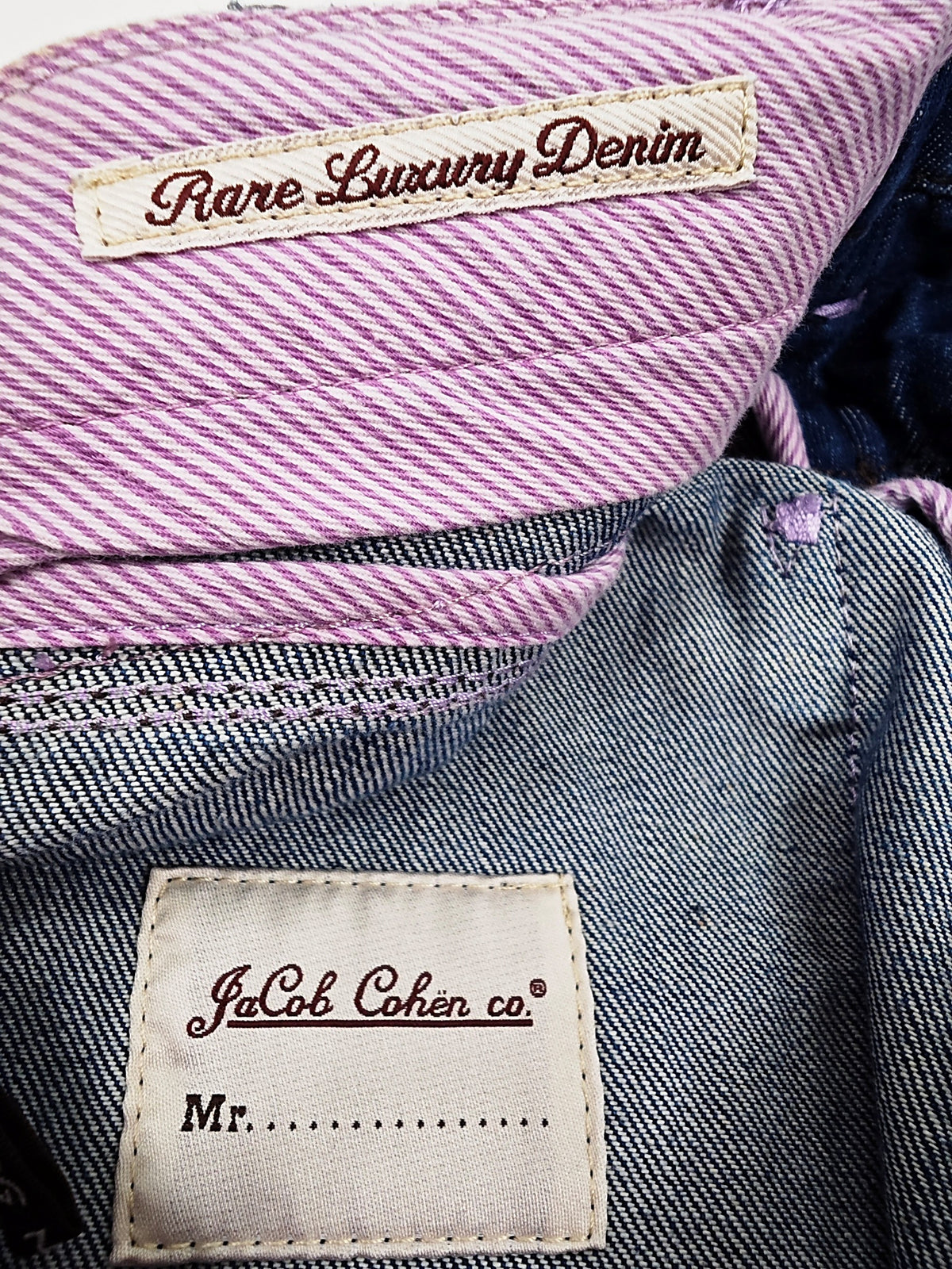 Jacob Cohen 610 Chic Jeans Size 34 fits as 33(waist can be extended)