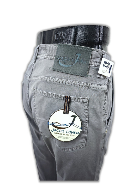 Jacob Cohen 613 Comfort Trousers Size 33