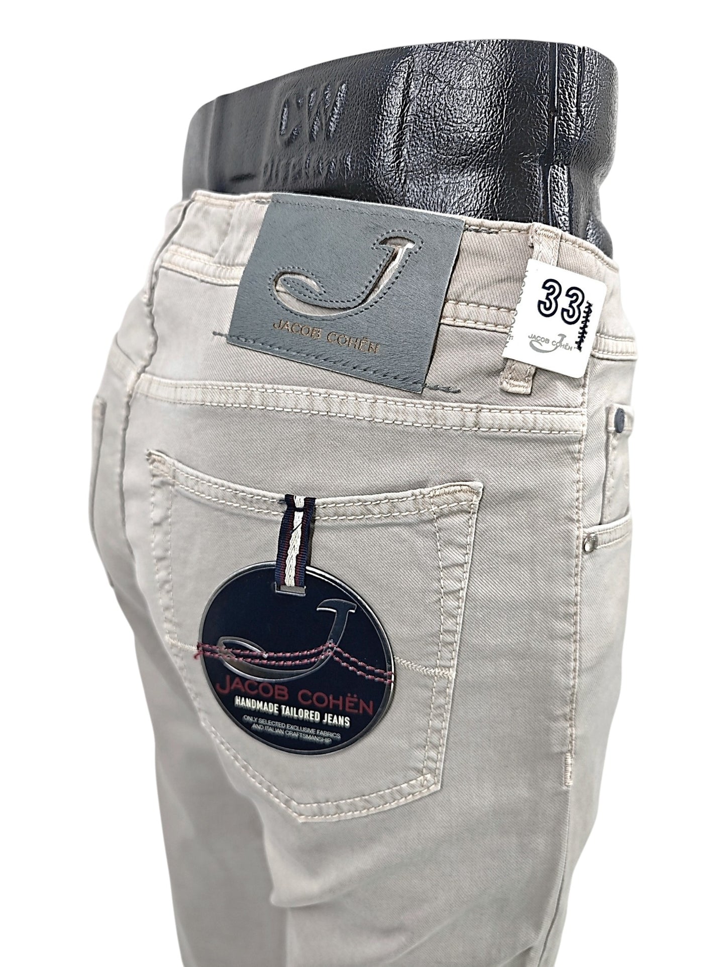 Jacob Cohen 688 Comfort Jeans Size 33, also fits a 32