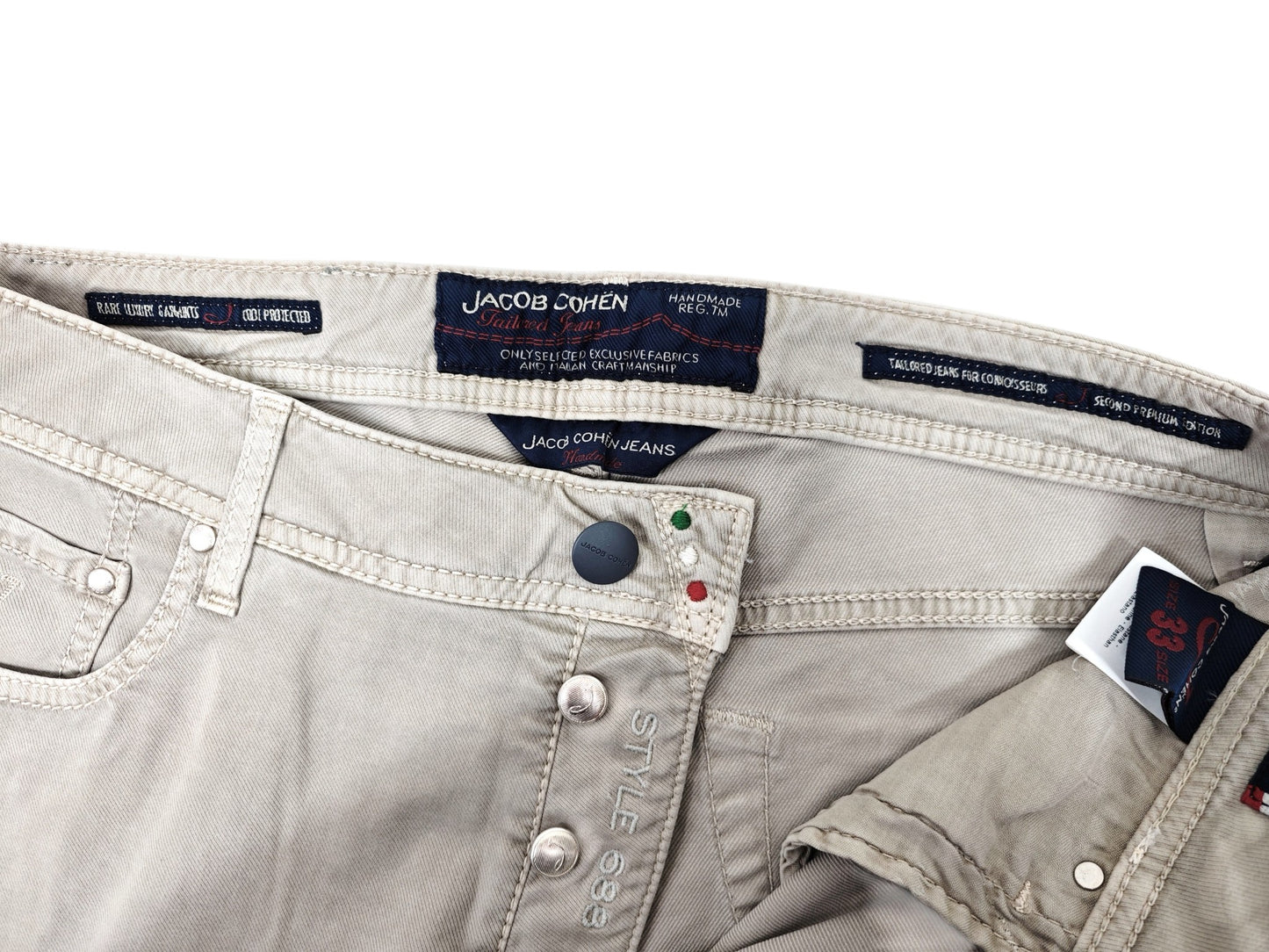 Jacob Cohen 688 Comfort Jeans Size 33, also fits a 32