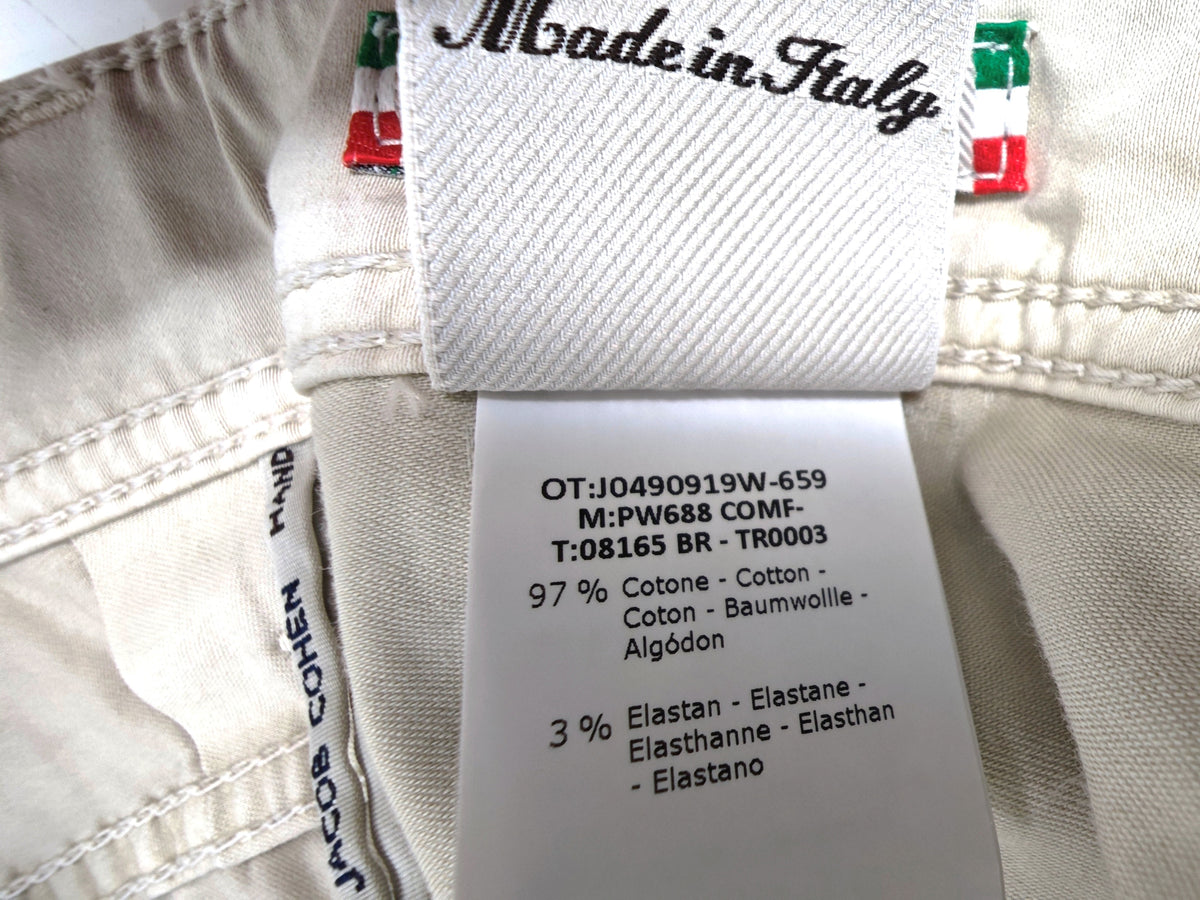 Jacob Cohen 688 Comfort Trousers Size 31 (or 32) with small stains