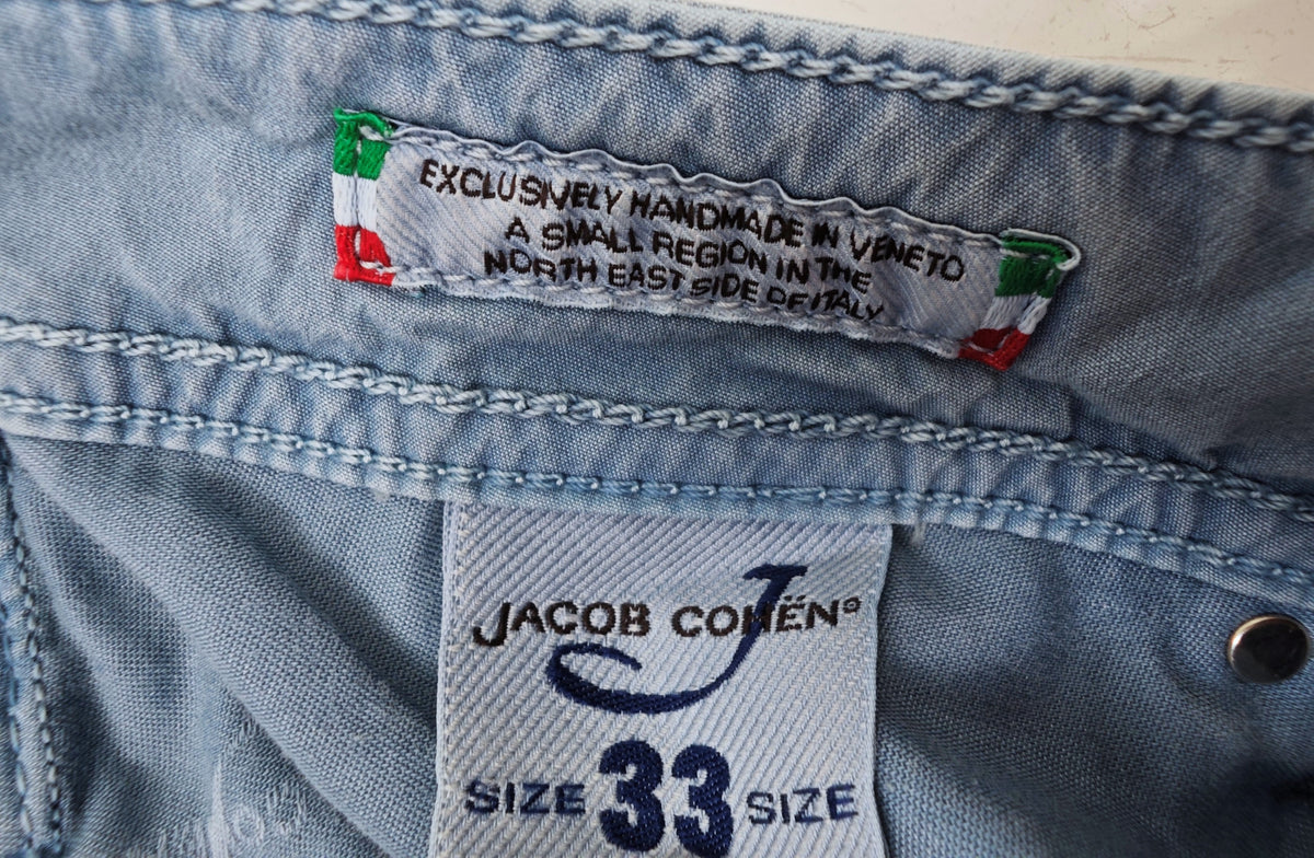 Jacob Cohen 688 Comfort Trousers Size 33 with light washing defect