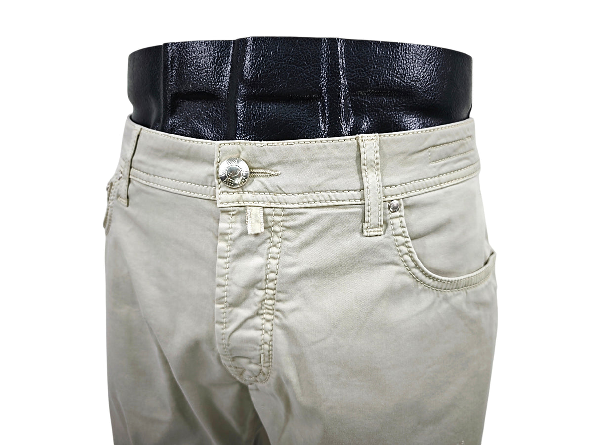 Jacob Cohen 688 Comfort Trousers Size 36 with production defect