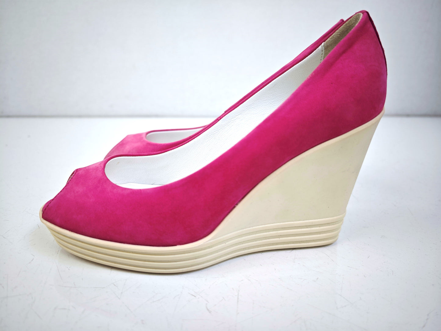 Hogan Heels