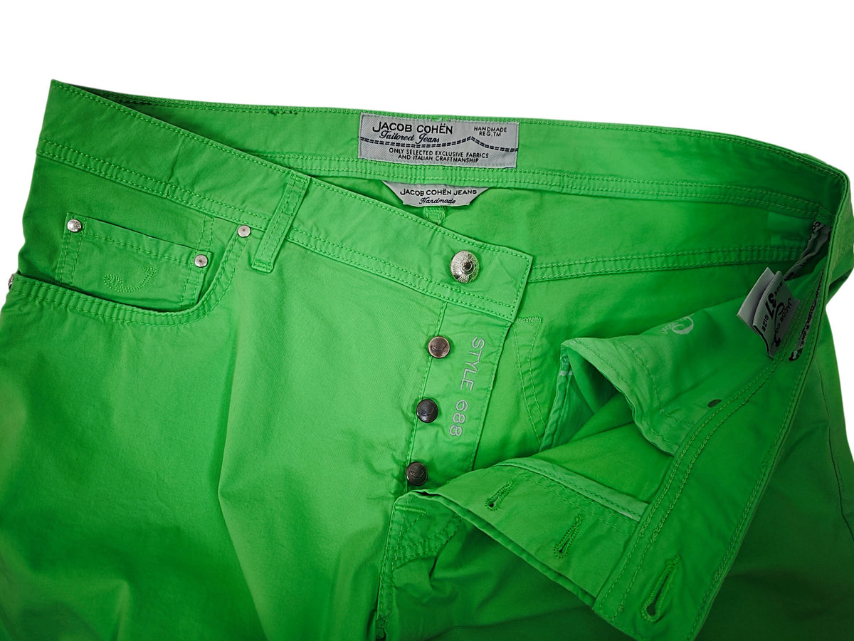 Jacob Cohen 688 Comfort Trousers Size 37 also fit as 38 with 2 mini stains