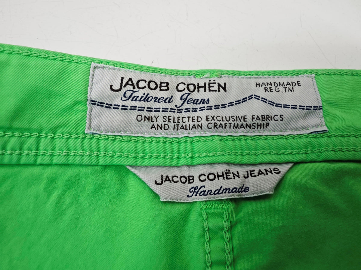 Jacob Cohen 688 Comfort Trousers Size 37 also fit as 38 with 2 mini stains