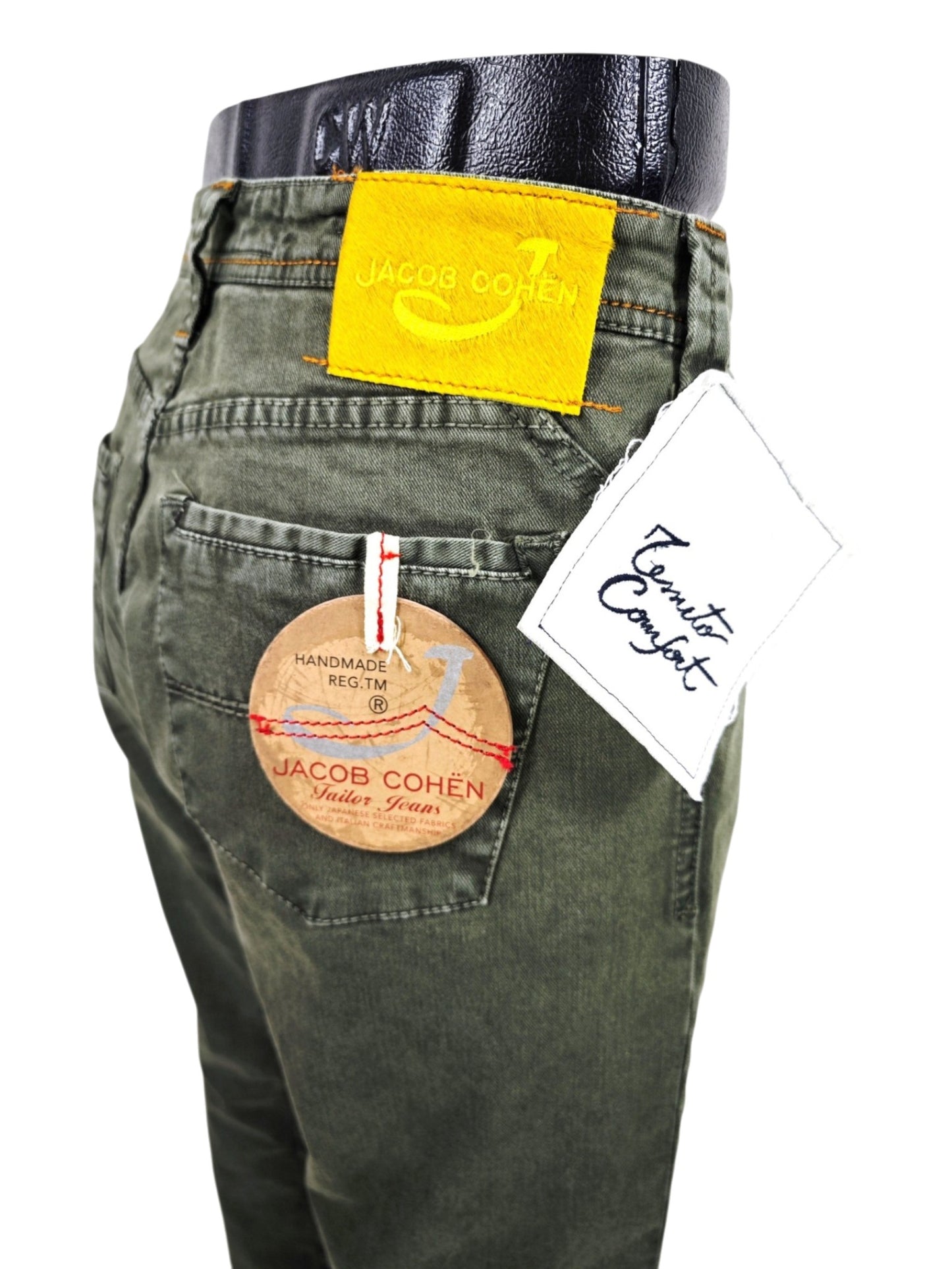 Jacob Cohen 639 Comfort Jeans (size 34, fits as a size 33 or 32)