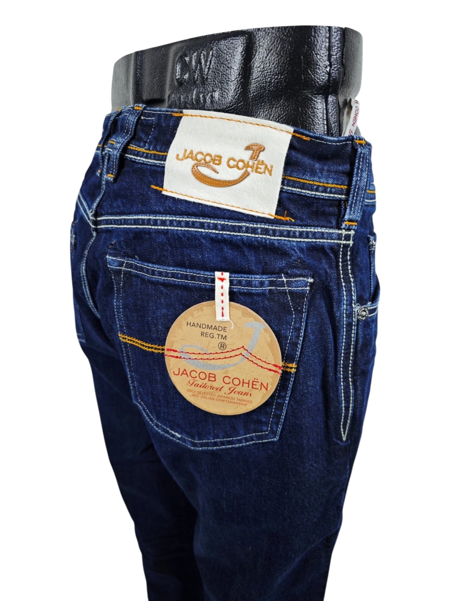Jacob Cohen 622 Year Special Jeans (Size 33, fits like a size 32 or even 31)
