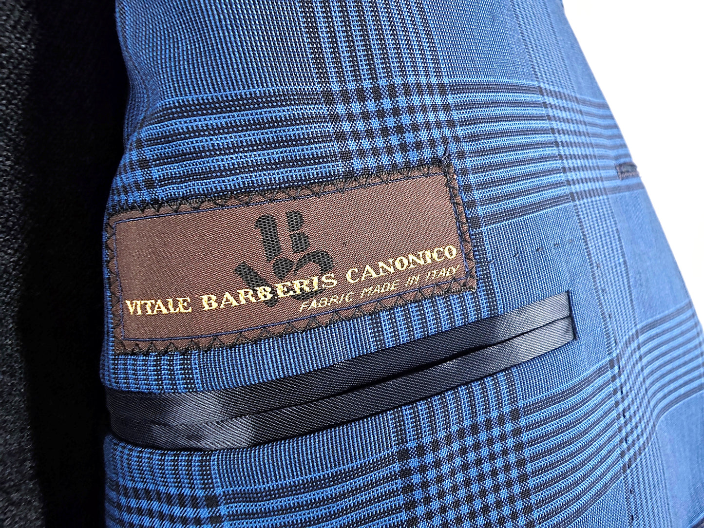 Luigi Melluso with Vitale Barberis Canonico fabric blazer