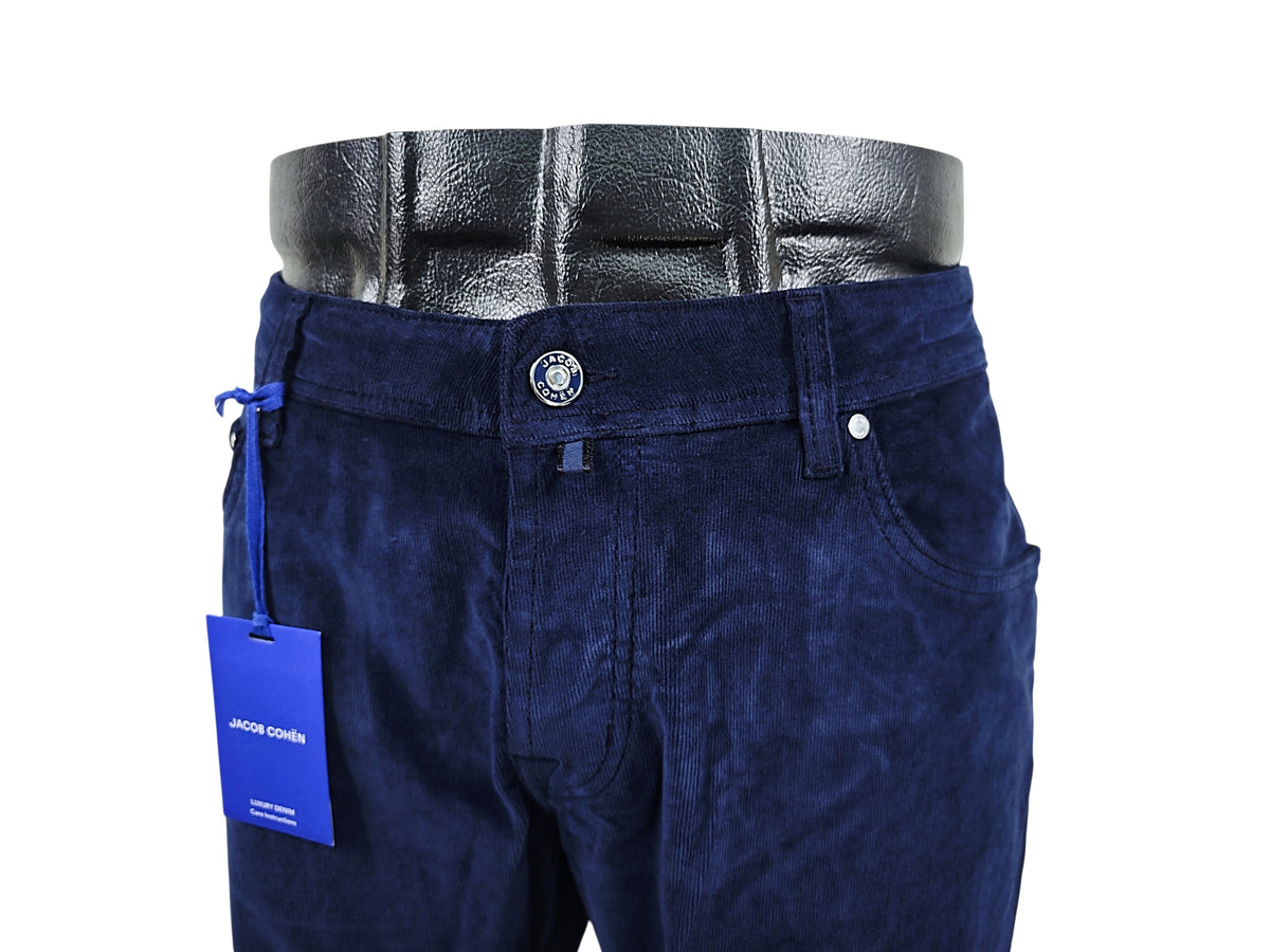 Jacob Cohen Nick Corduroy Jeans size 37 fits as 35