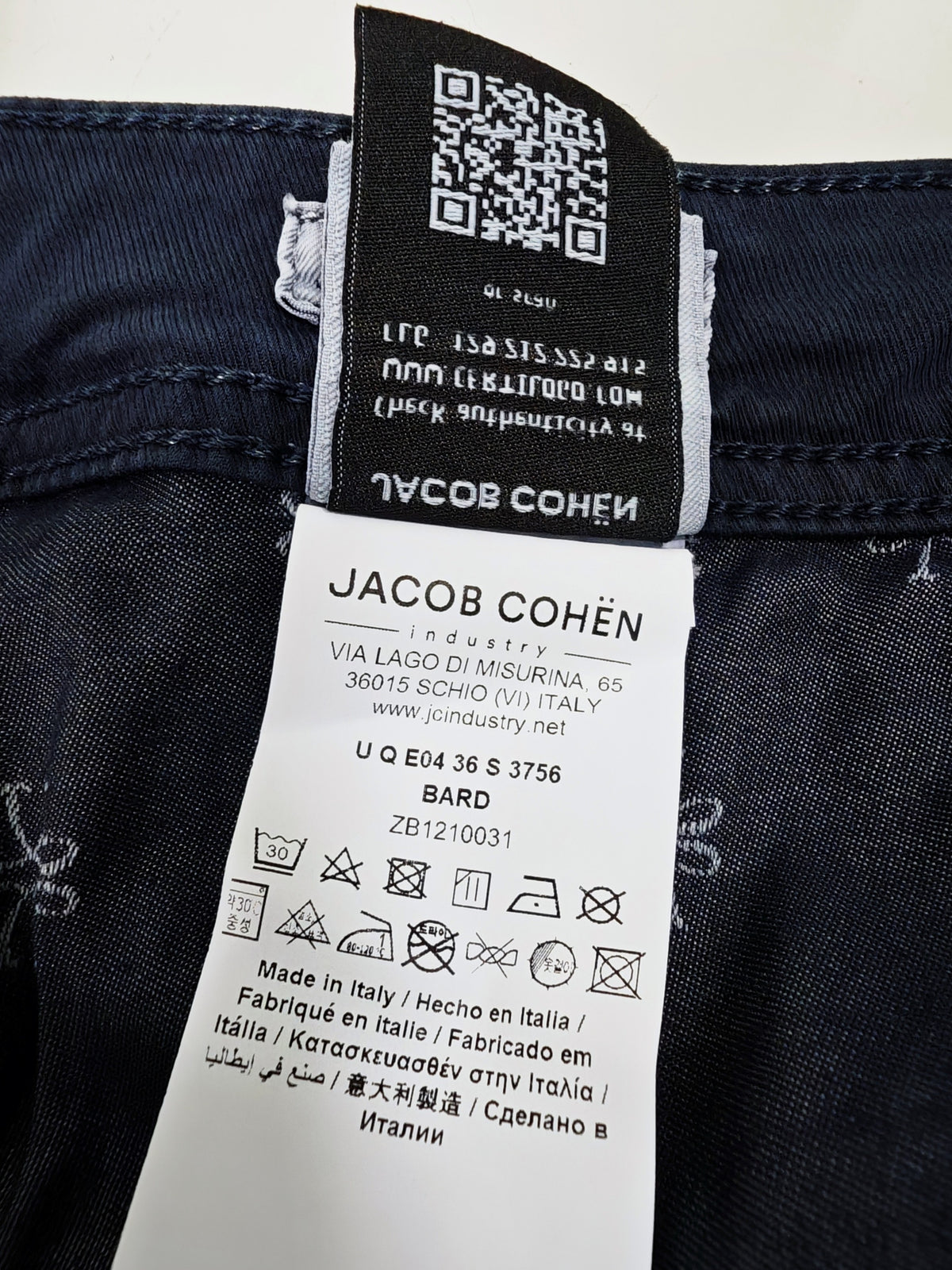 Jacob Cohen Bard Corduroy Jeans / Trousers (Copy)