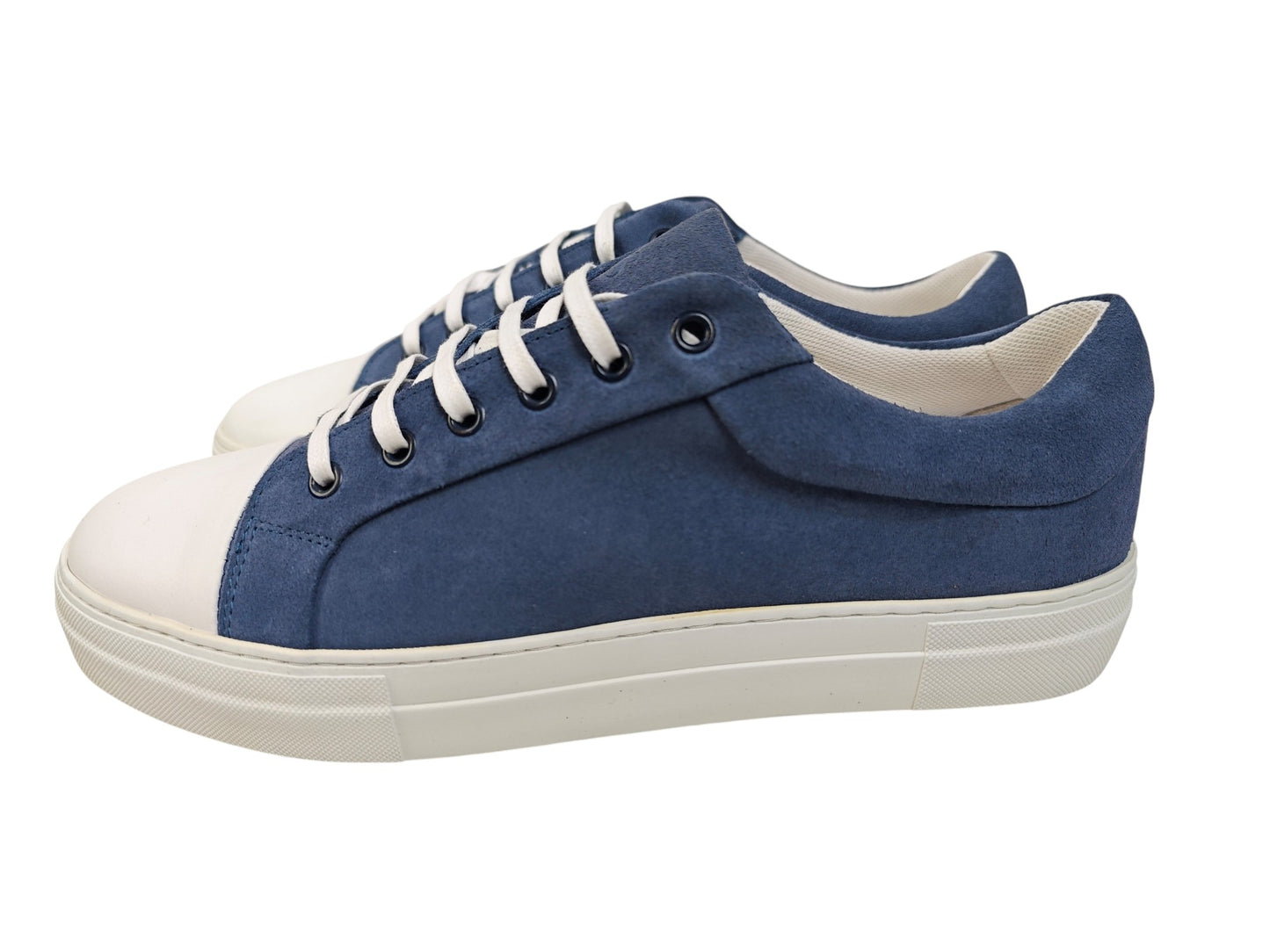 Yves Carter Studios Sneakers