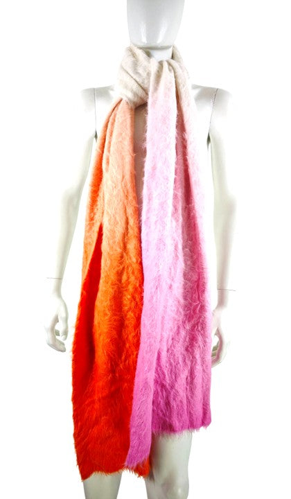 Herzen's Angelegenheit Alpaca Scarf