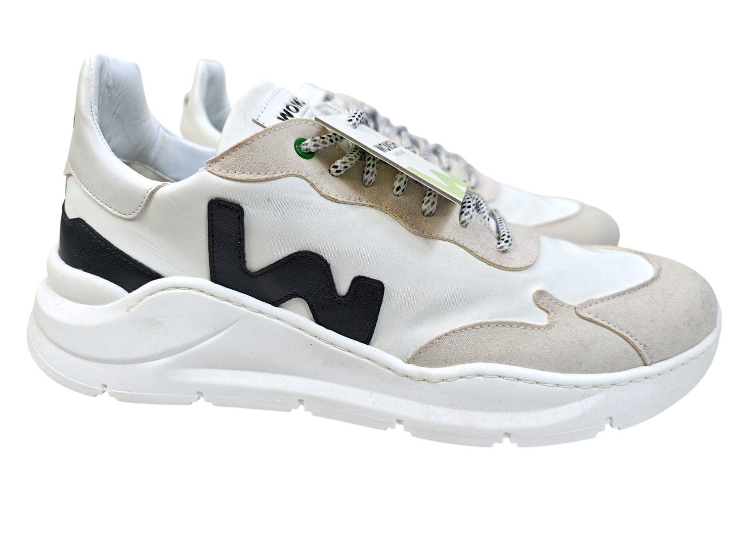 Womsh Sneakers