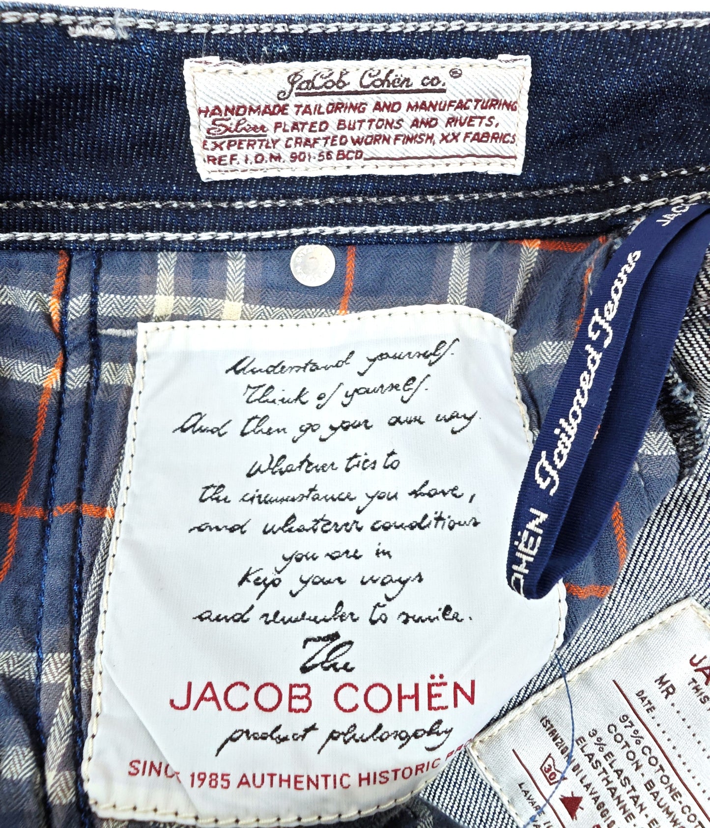 Jacob Cohen 606 Comfort Jeans Size 33 might also fit as 32