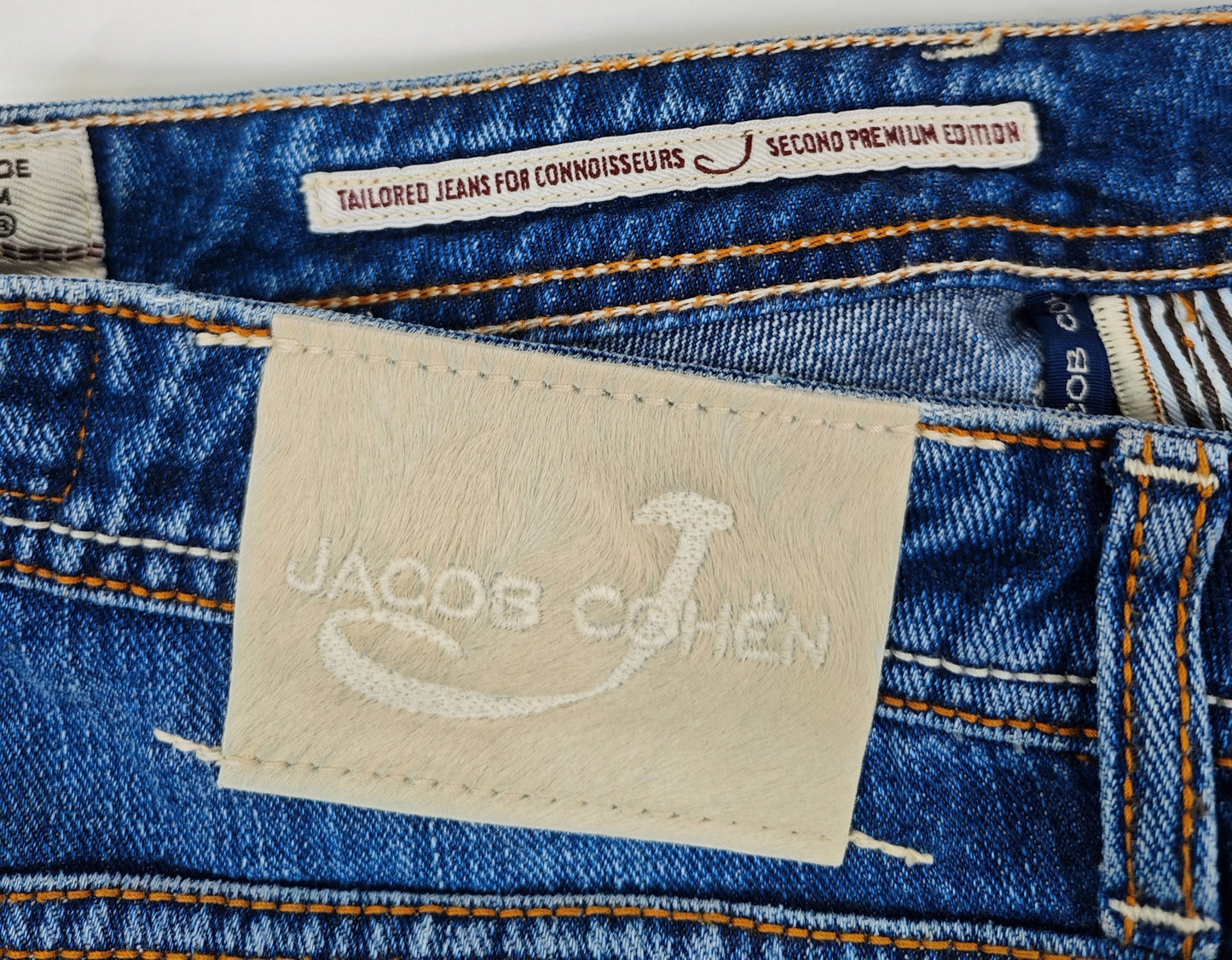 Jacob Cohen 688 Jeans Size 33 fits as 30 or 31