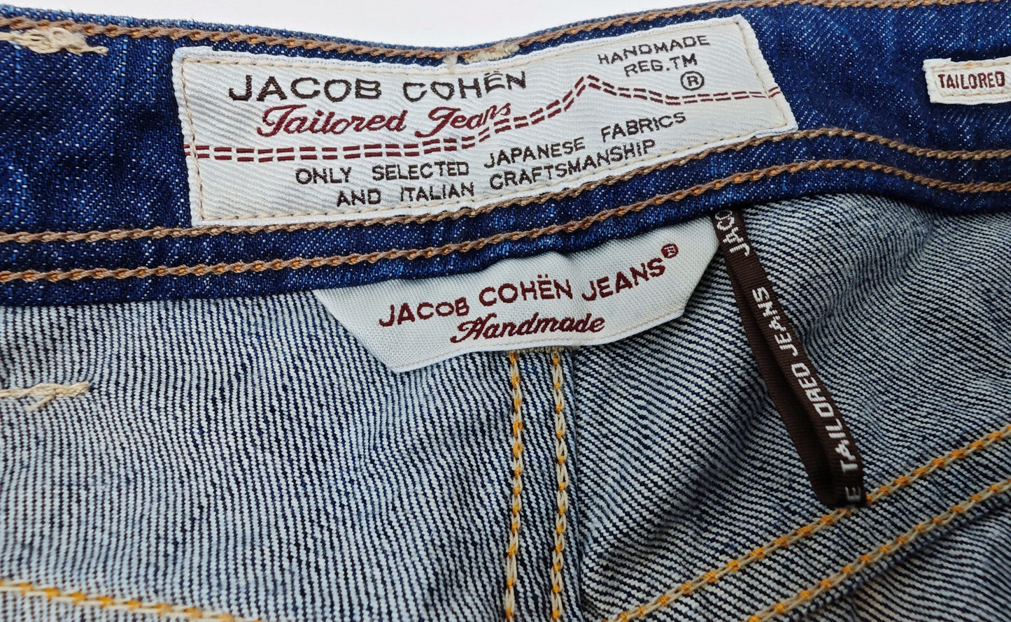 Jacob Cohen 622 Jeans Size 33 fits as 32 NEW