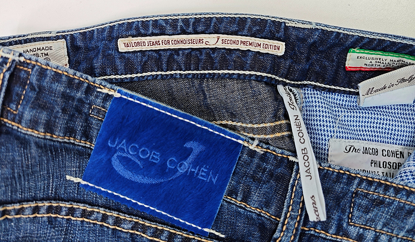 Jacob Cohen 696 Slim Jeans Size 33 fits as 31 or 32