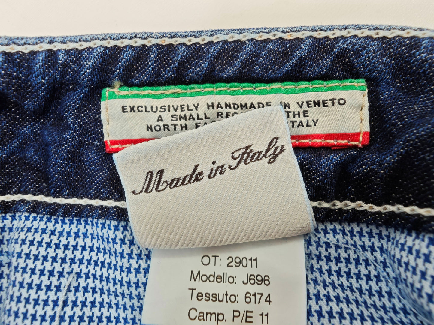 Jacob Cohen 696 Slim Jeans Size 33 fits as 31 or 32