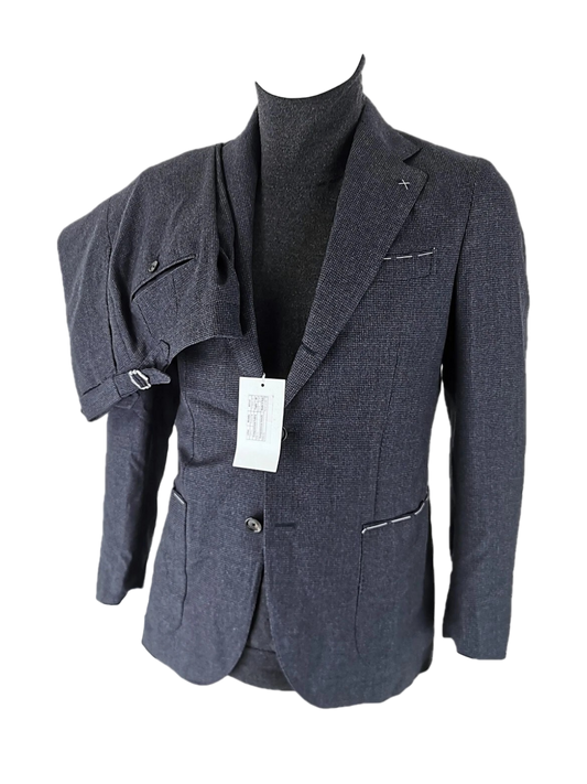 De Petrillo Suit