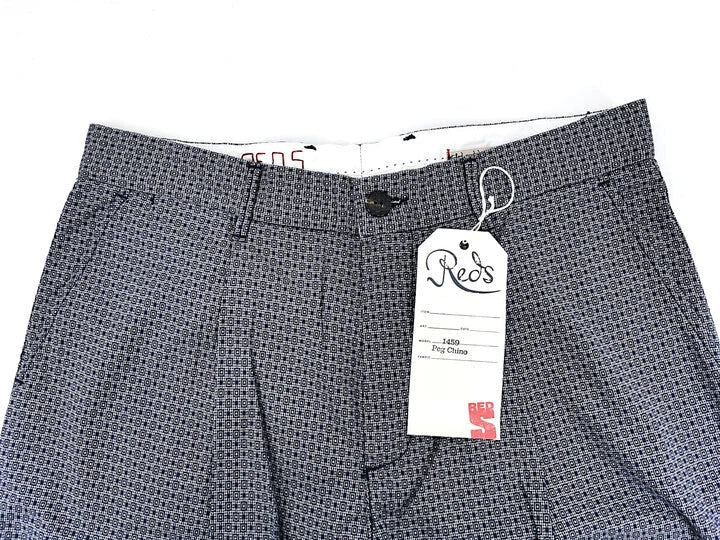 Red's Trousers/Chinos
