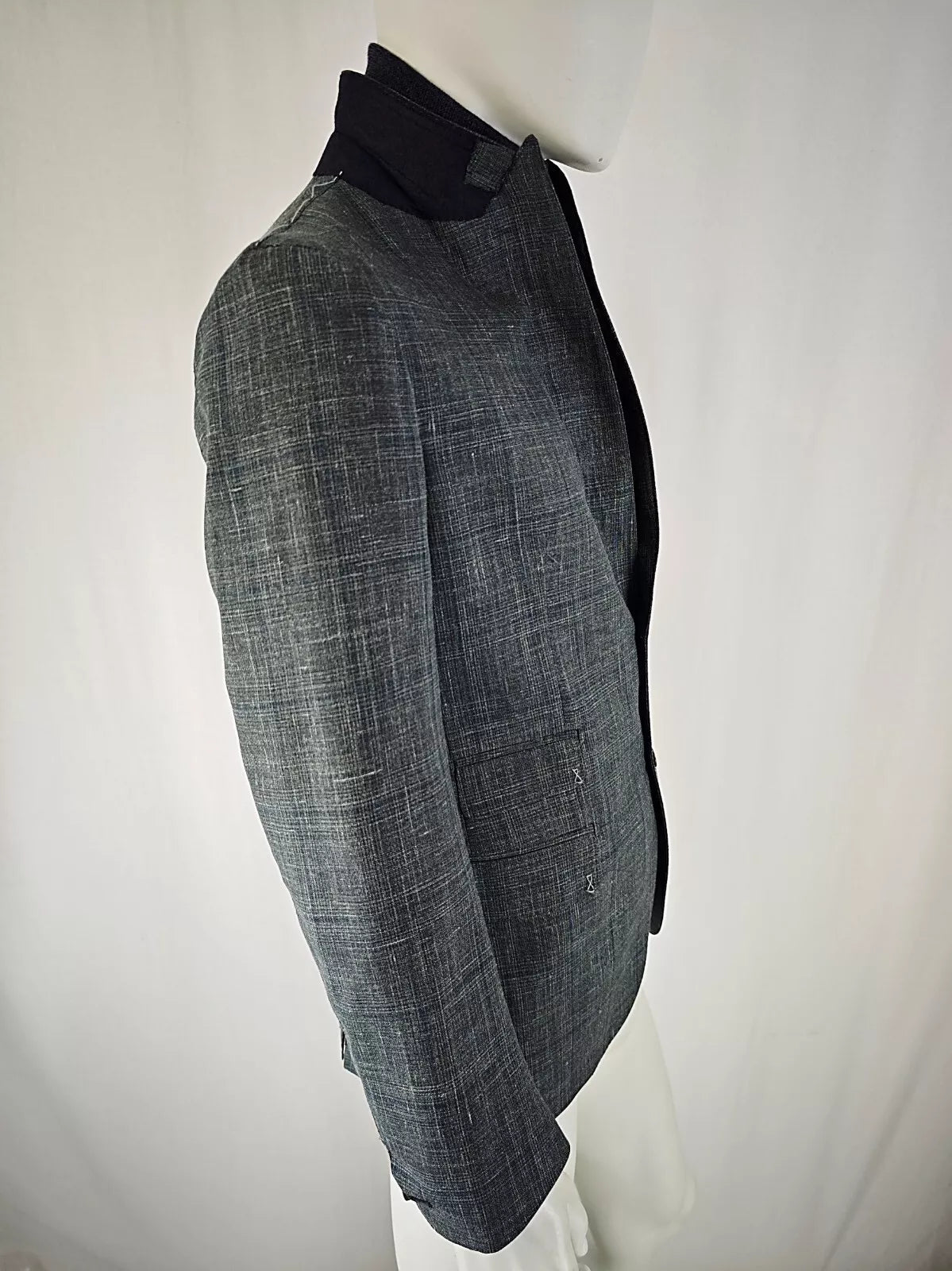 Eleventy (platinum) blazer