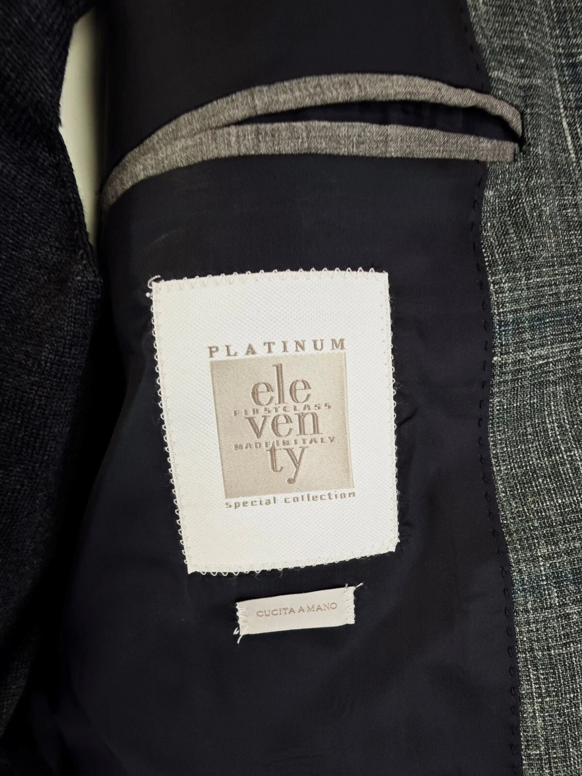 Eleventy (platinum) blazer
